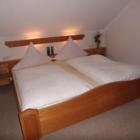 Bed & Breakfast Enztalperle