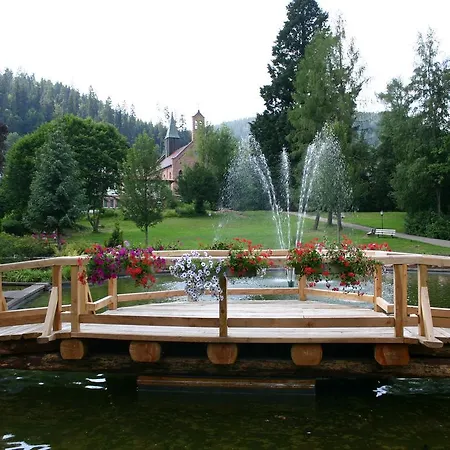Bed & Breakfast Enztalperle *